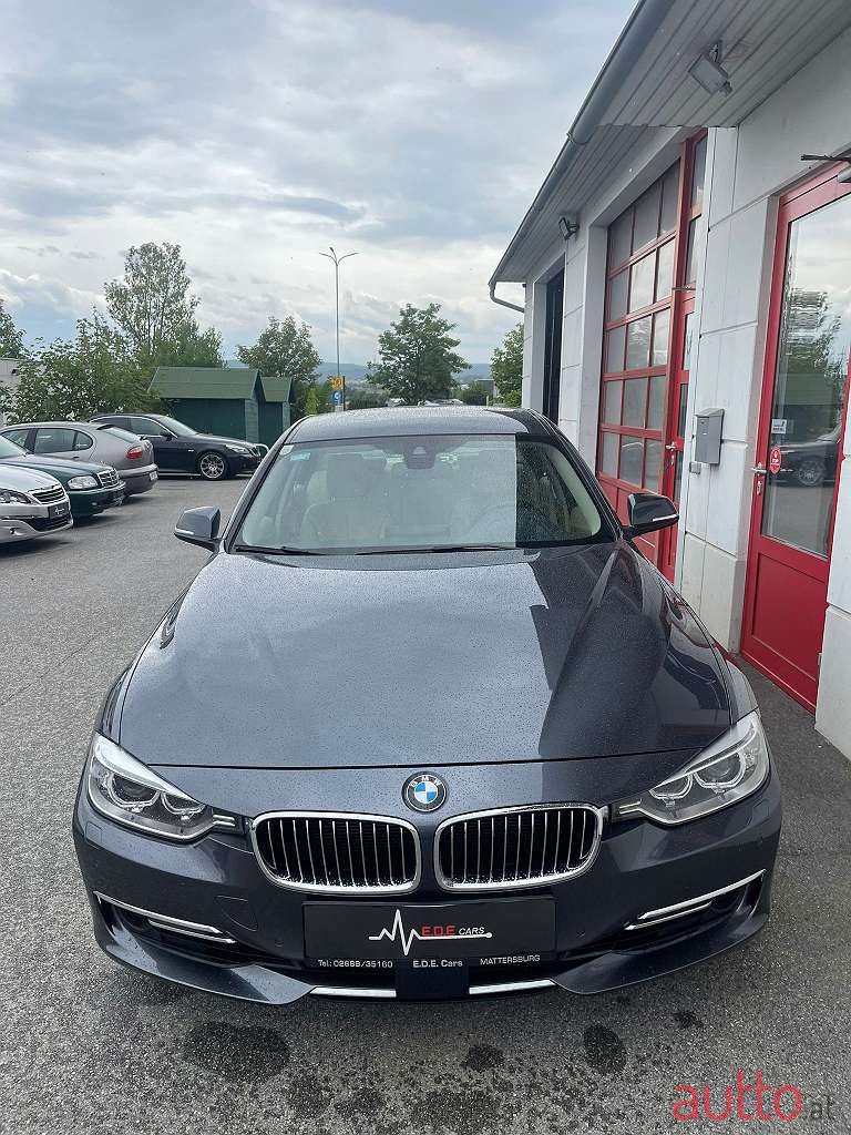 2012' BMW 3Er-Reihe photo #2