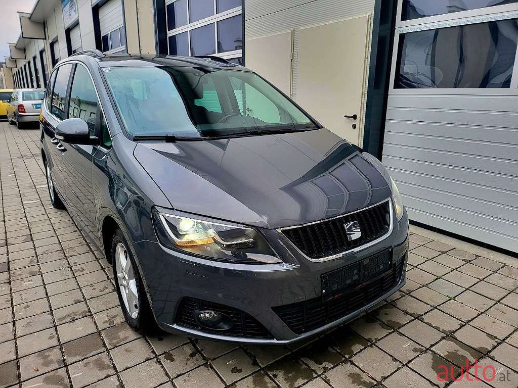 2013' SEAT Alhambra photo #1
