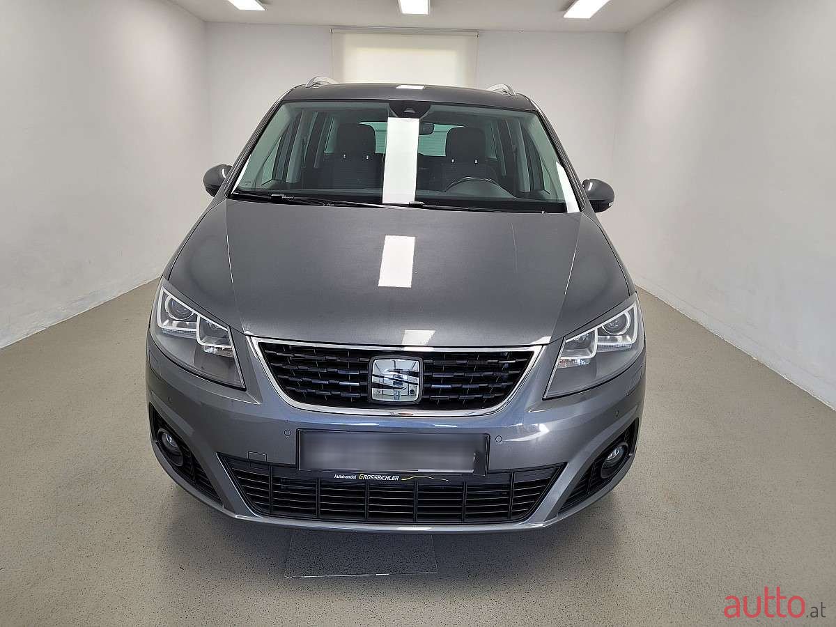 2020' SEAT Alhambra photo #2