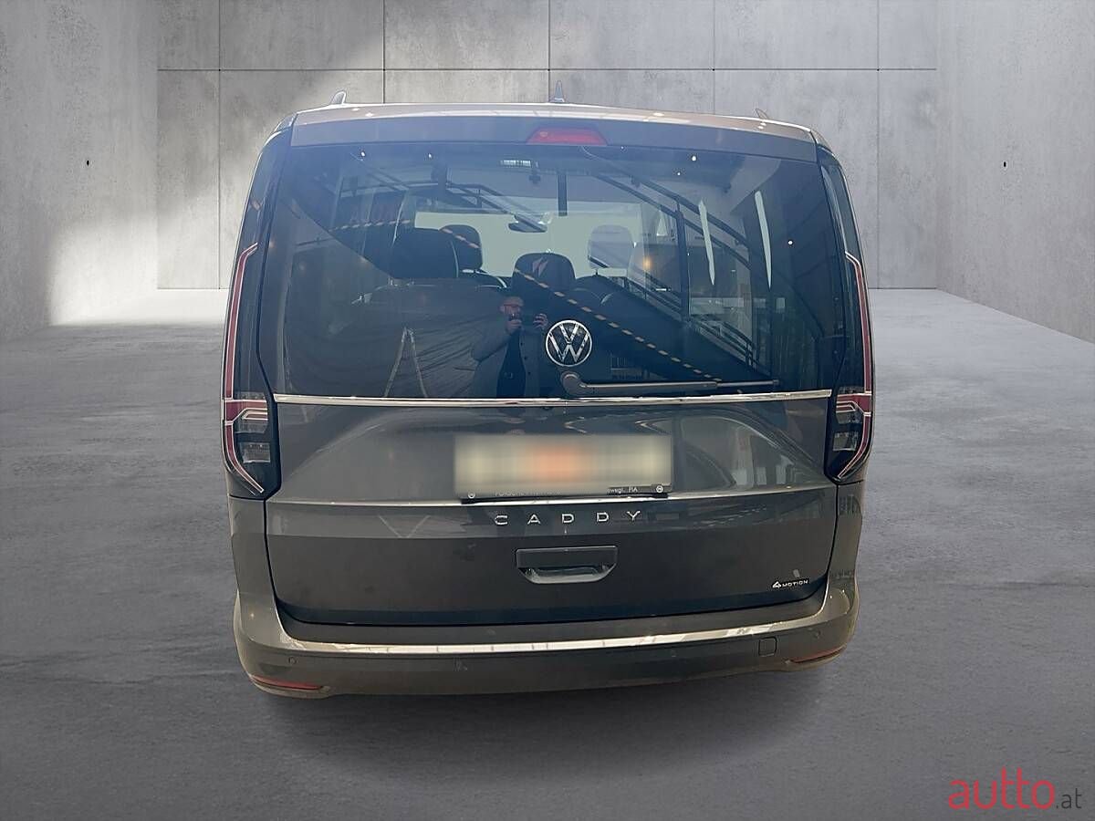 2021' Volkswagen Caddy photo #4