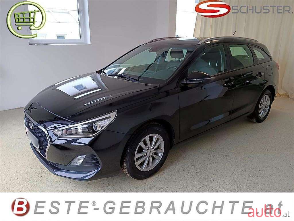 2020' Hyundai i30 photo #3