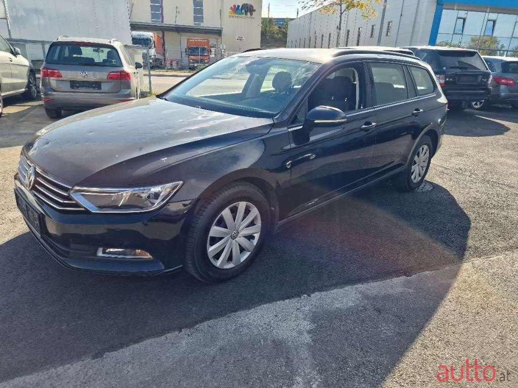 2018' Volkswagen Passat photo #6
