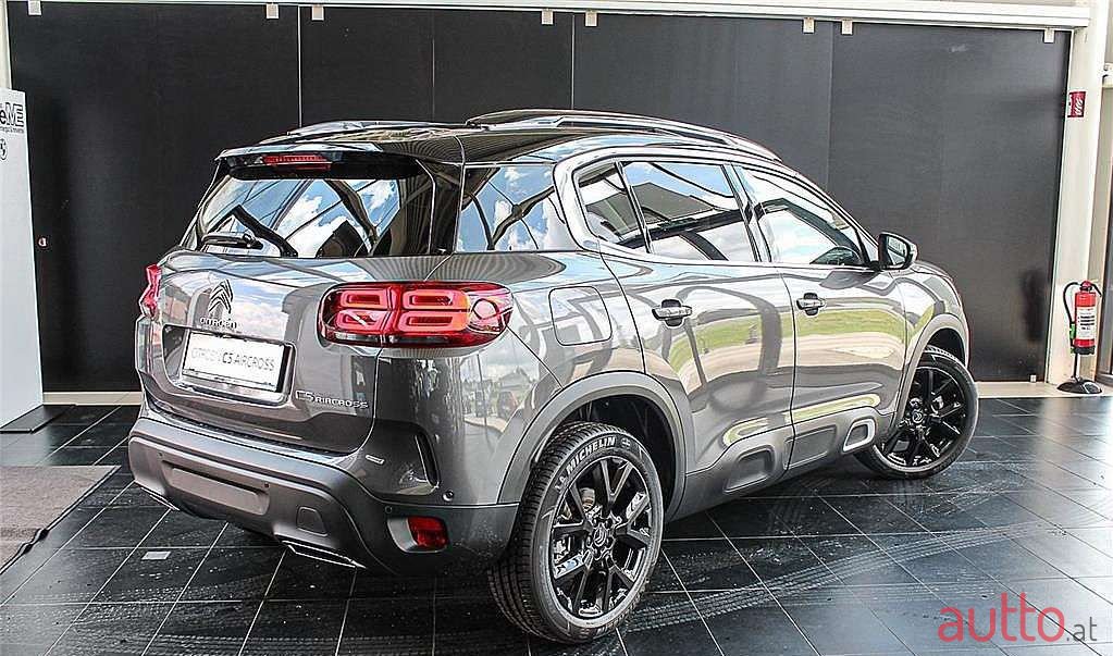 2022' Citroen C5 Aircross photo #3