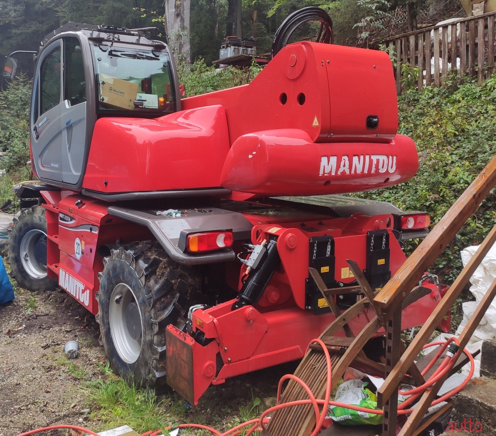 2017' Manitou photo #1