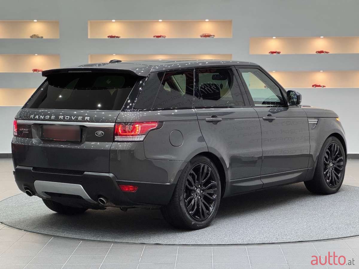 2016' Land Rover Range Rover Sport photo #4