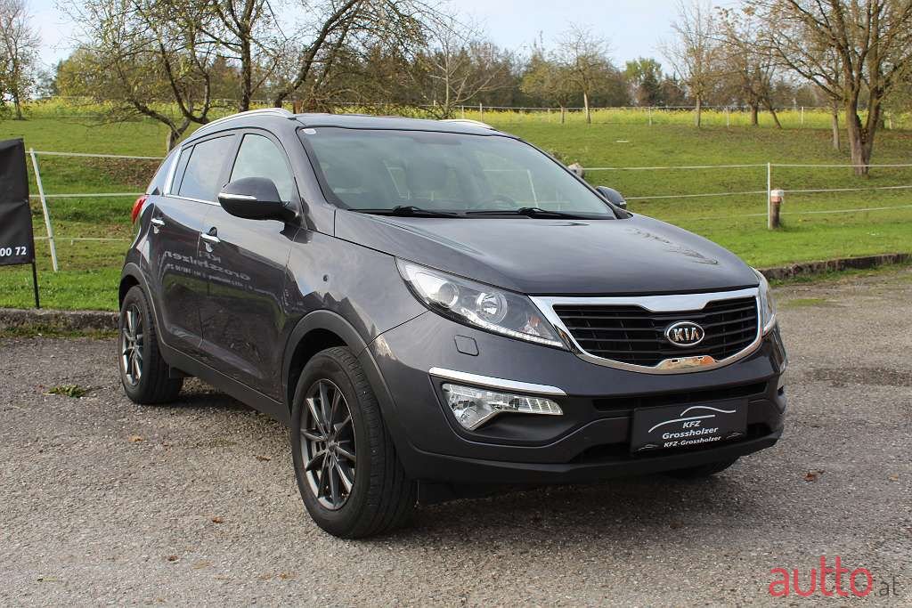 2012' Kia Sportage photo #5