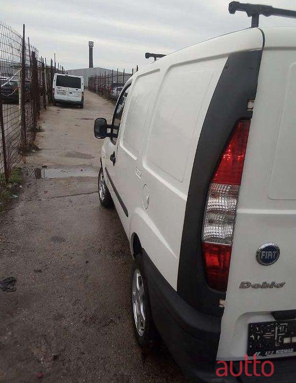 2005' Fiat Doblo photo #1