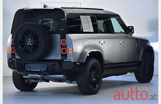 2022' Land Rover Defender photo #2