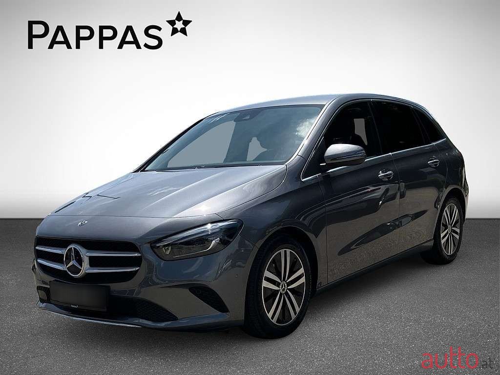 2020' Mercedes-Benz B-Klasse photo #2