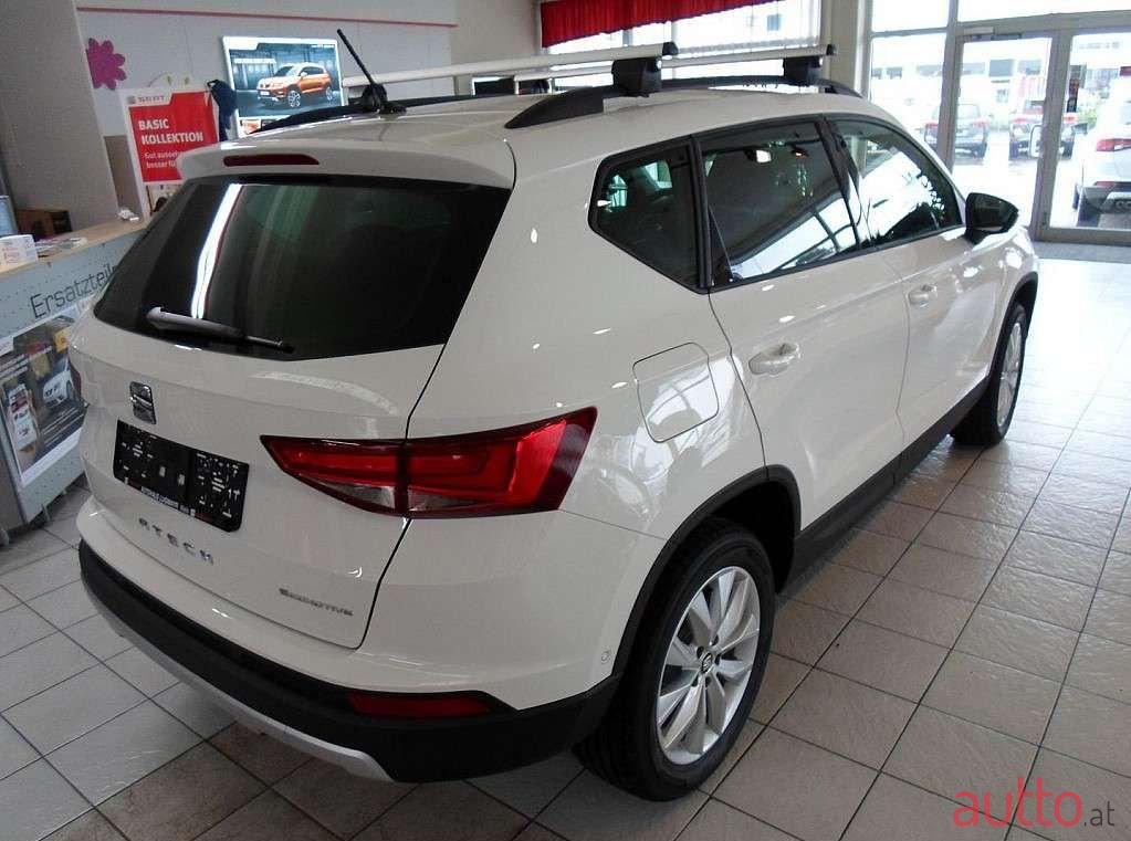 2020' SEAT Ateca photo #2
