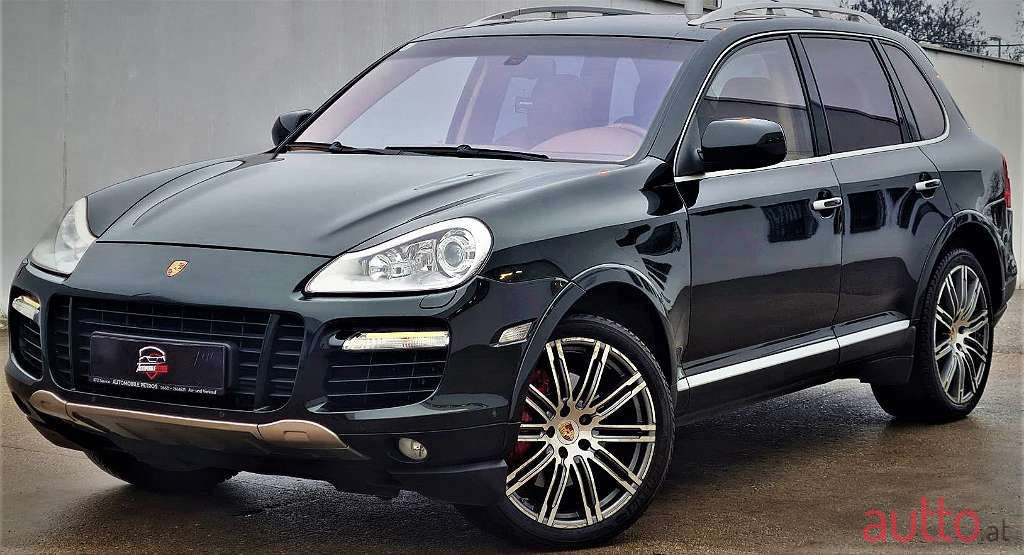2007' Porsche Cayenne photo #1