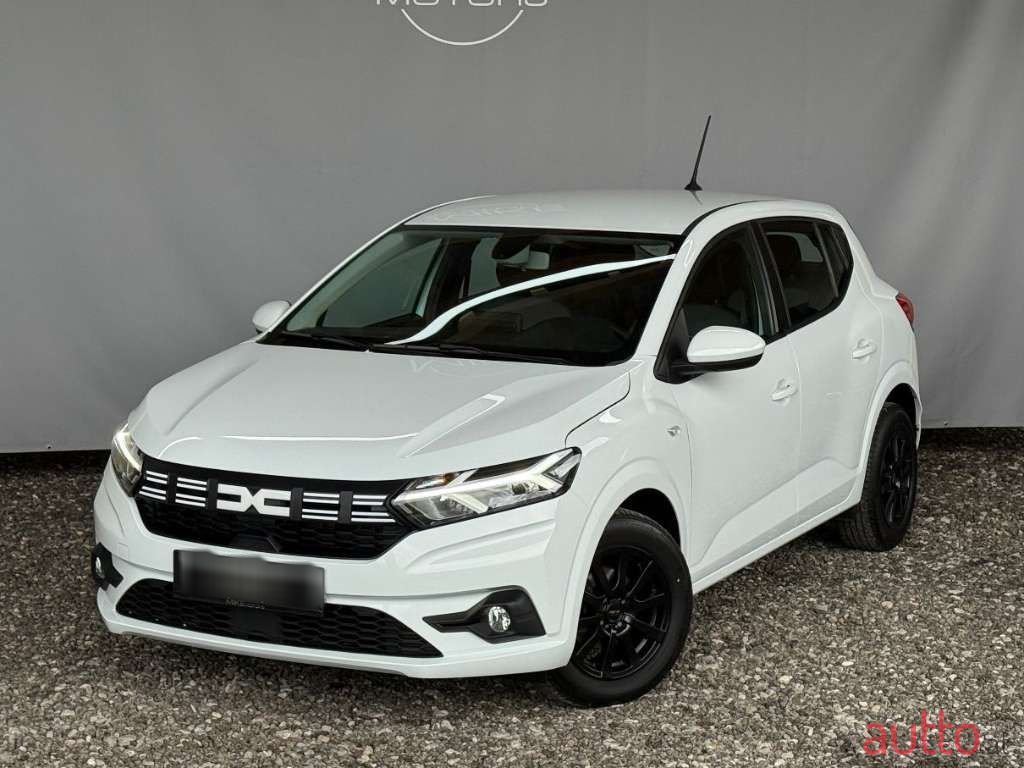 2023' Dacia Sandero photo #2