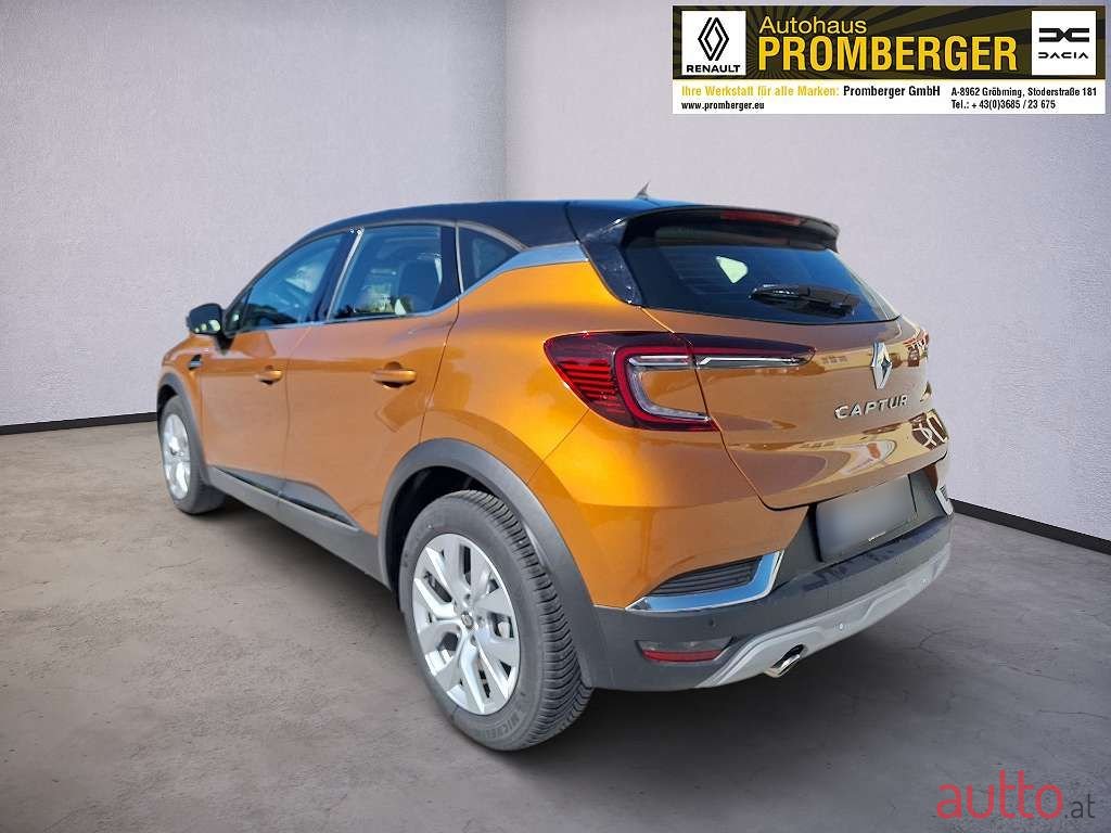 2020' Renault Captur photo #4