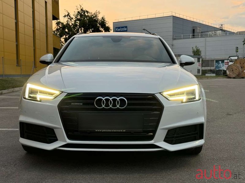 2017' Audi A4 photo #2