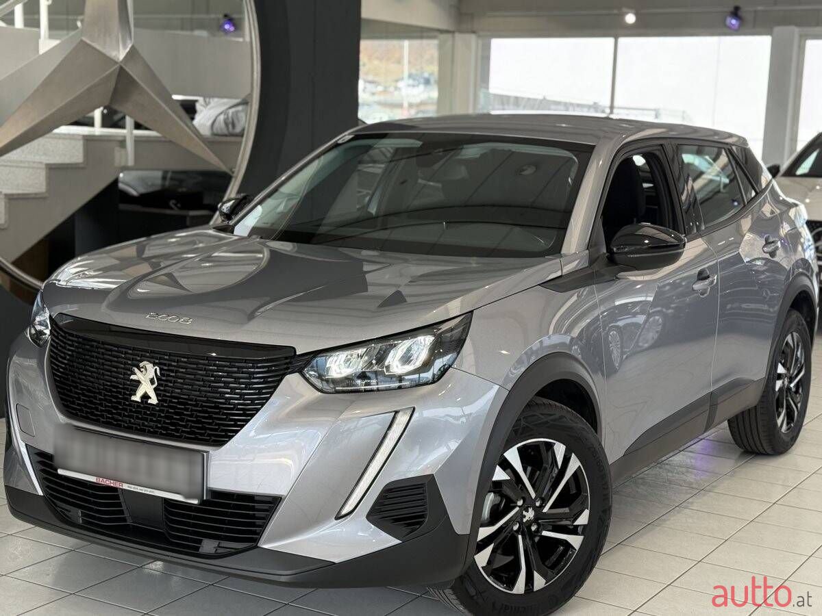 2022' Peugeot 2008 photo #1