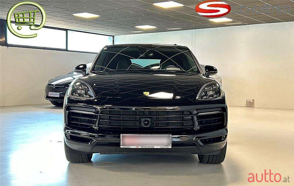 2019' Porsche Cayenne photo #1