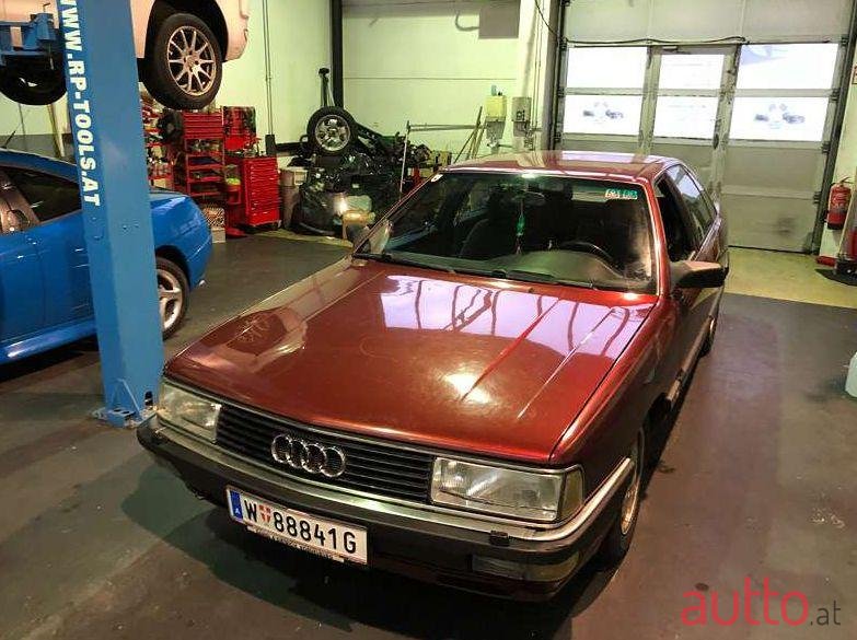 1989' Audi 100 photo #1