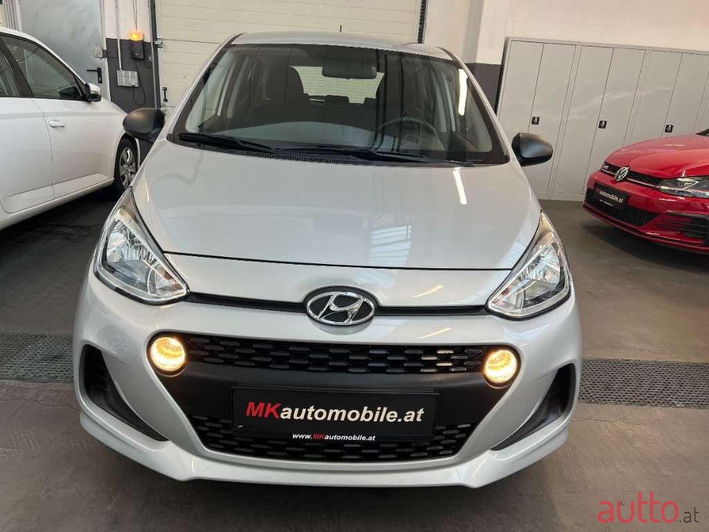2019' Hyundai i10 photo #2
