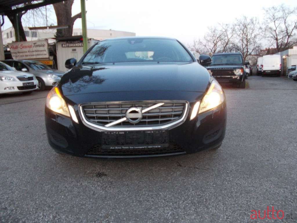 2012' Volvo V60 photo #4