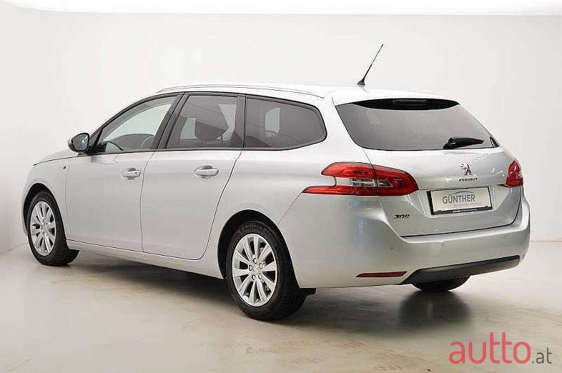 2016' Peugeot 308 photo #2