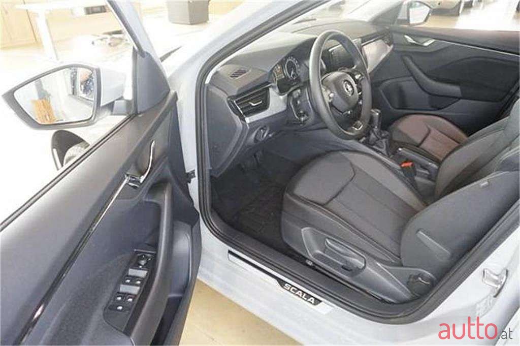 2022' Skoda Scala photo #4