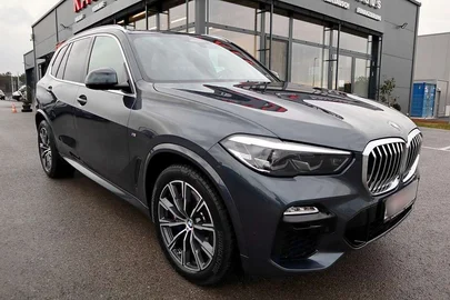 2020' BMW X5