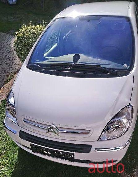 2009' Citroen Xsara photo #3