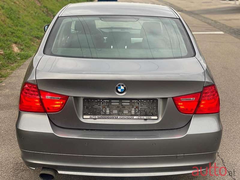 2009' BMW 3Er-Reihe photo #3