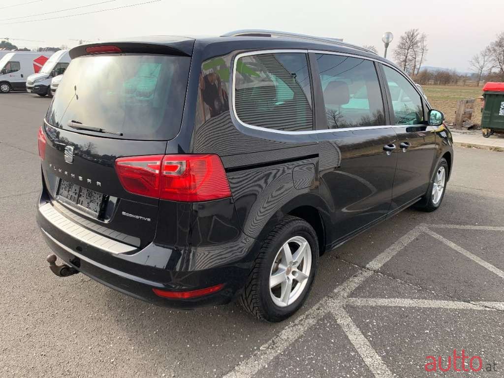 2012' SEAT Alhambra photo #4