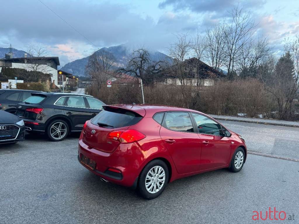 2015' Kia Ceed photo #3