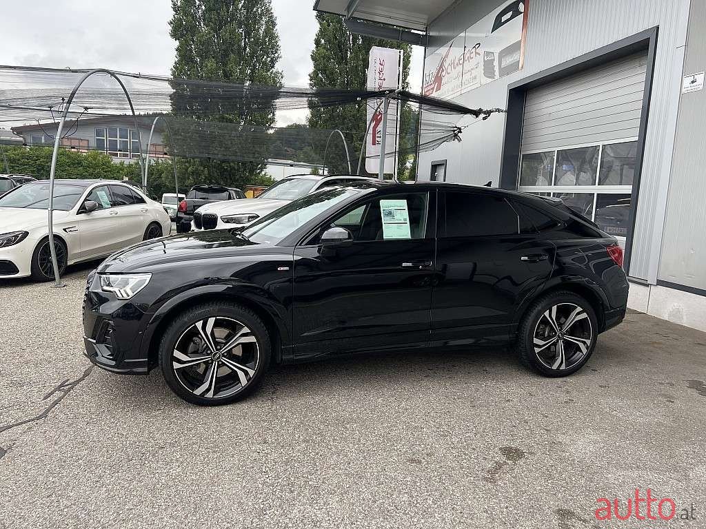 2021' Audi Q3 photo #5