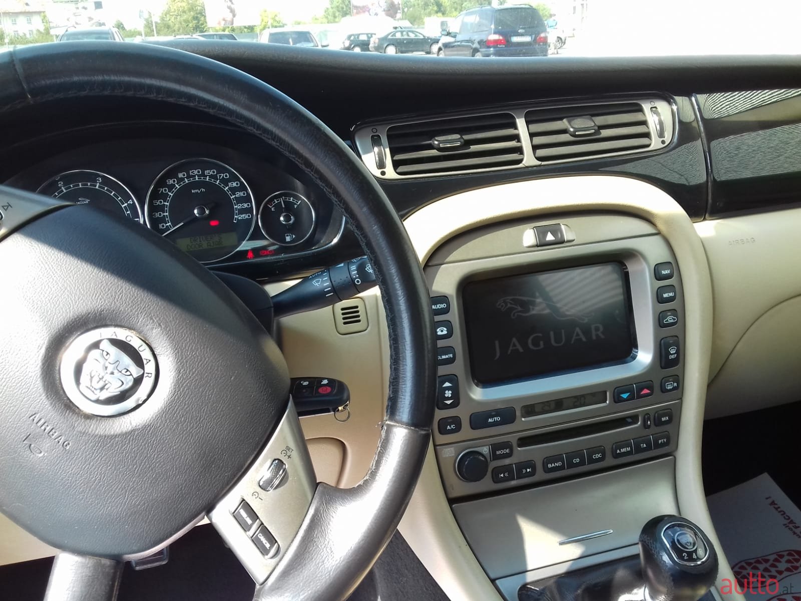 2008' Jaguar X-Type photo #7