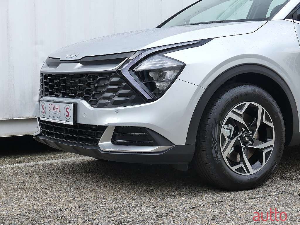 2022' Kia Sportage photo #2