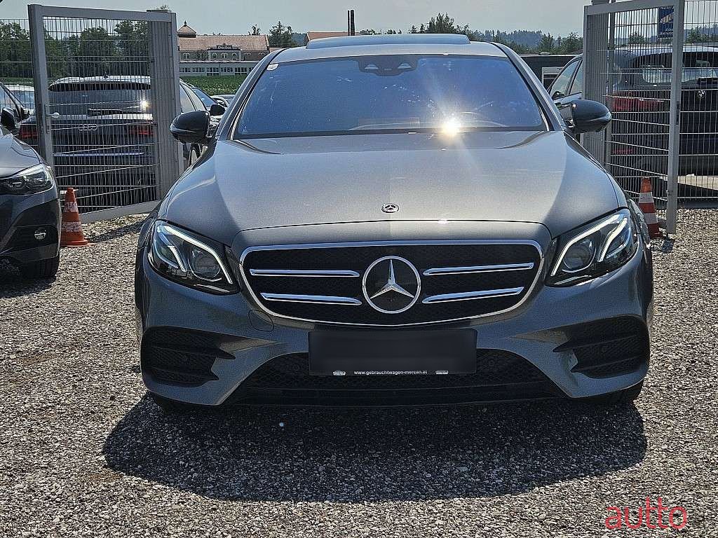 2017' Mercedes-Benz E-Klasse photo #2