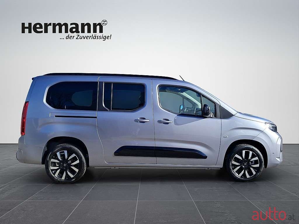 2024' Opel Combo photo #3
