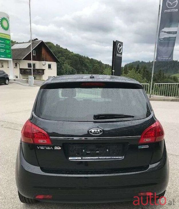 2015' Kia Venga photo #3