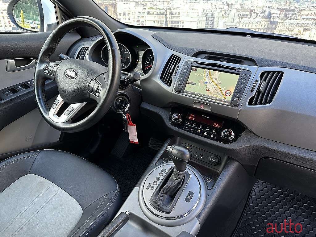 2015' Kia Sportage photo #5