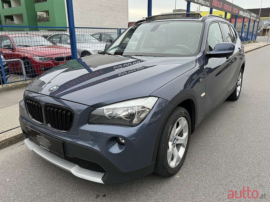 2011' BMW X1 photo #2