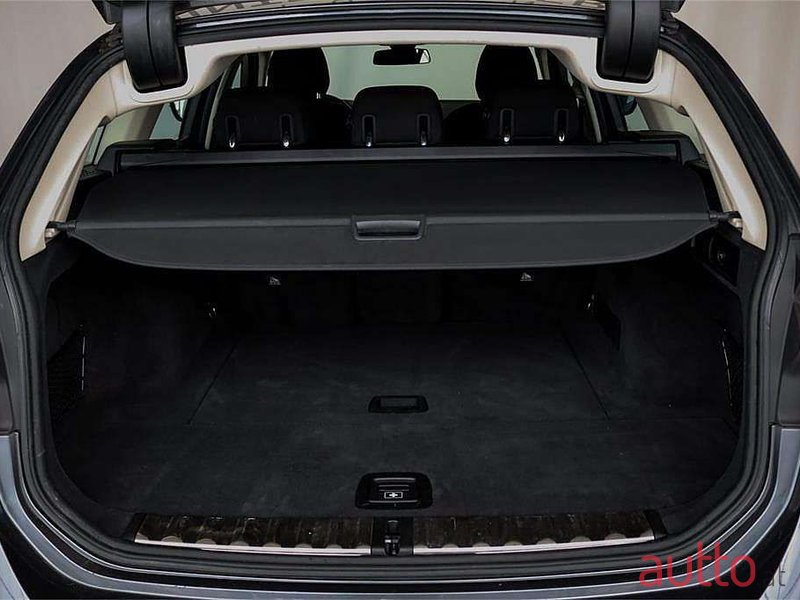 2020' BMW 3Er-Reihe photo #5
