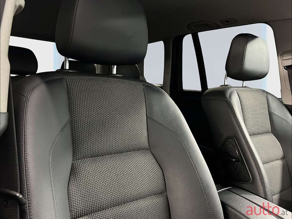 2010' Mercedes-Benz Glk-Klasse photo #5