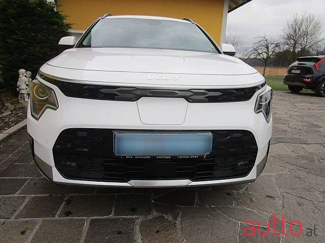 2022' Kia Niro photo #3