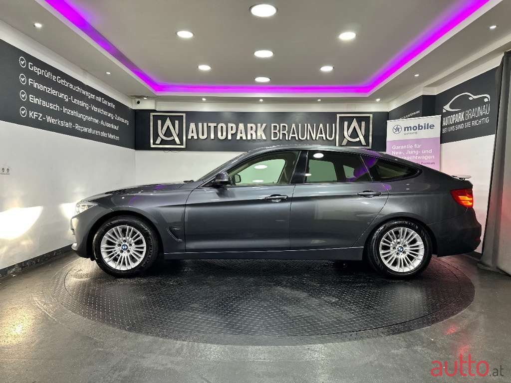 2013' BMW 3Er-Reihe photo #3