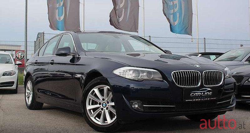 2012' BMW 5Er-Reihe photo #3