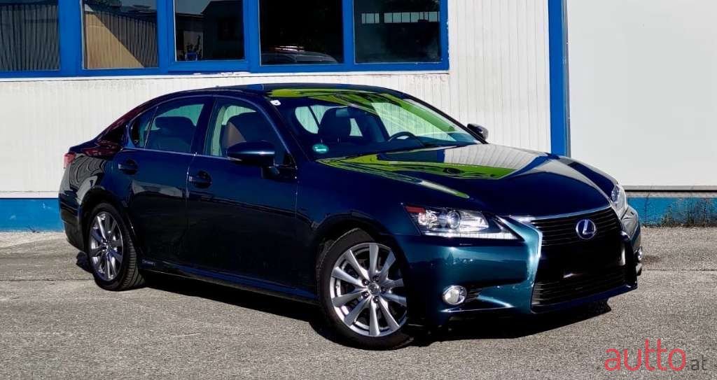 2013' Lexus GS photo #2