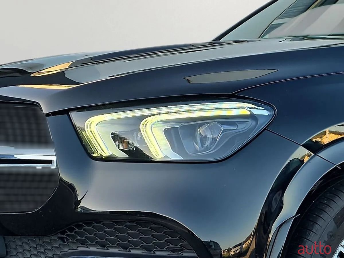 2021' Mercedes-Benz Gle-Klasse photo #6