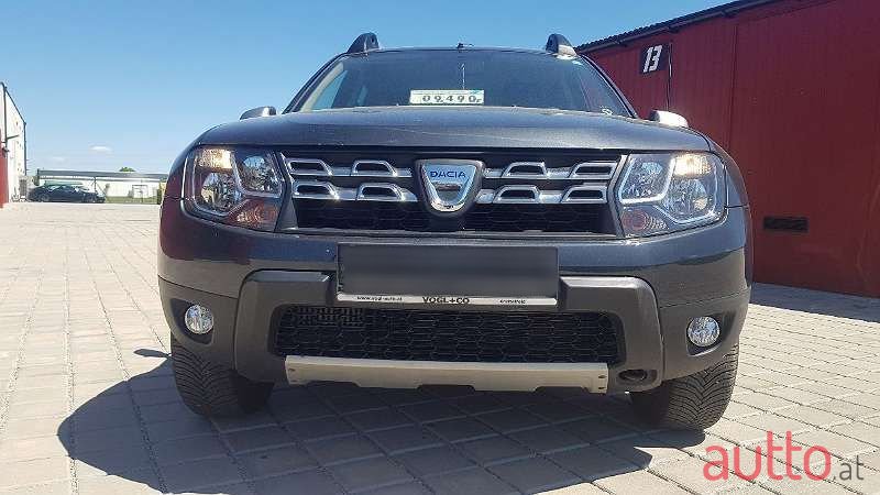 2015' Dacia Duster photo #1