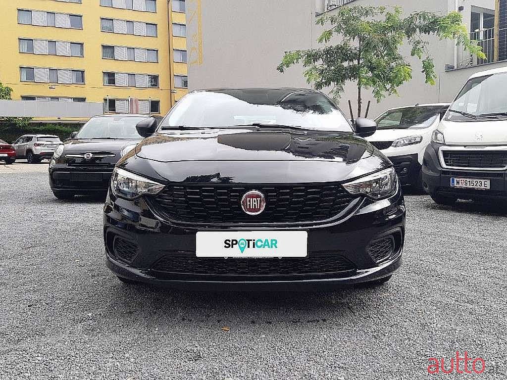 2019' Fiat Tipo photo #2