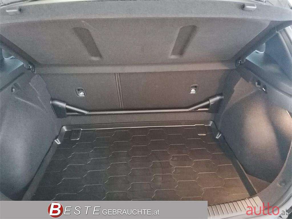 2020' Hyundai i30 photo #5