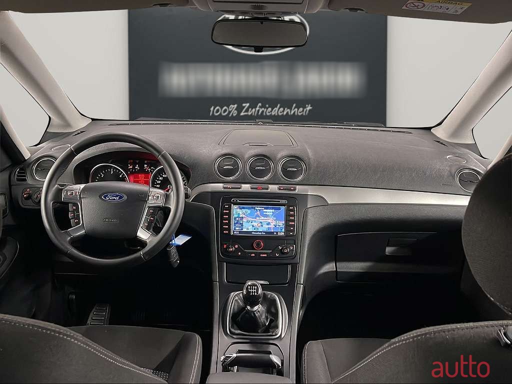 2015' Ford Galaxy photo #5