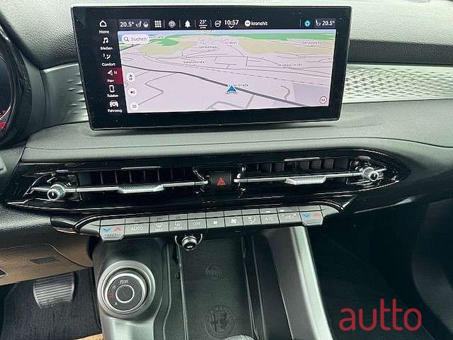 2022' Alfa Romeo Tonale photo #6